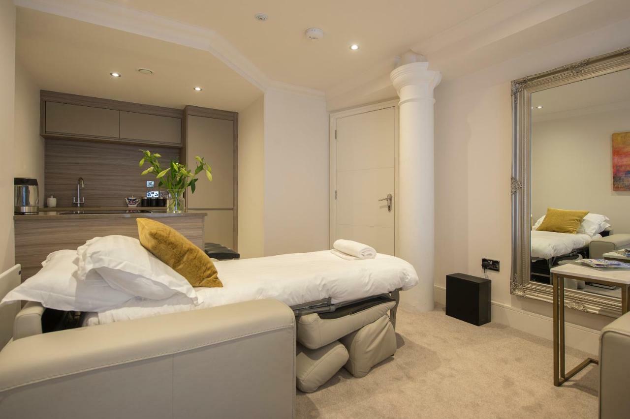 Chocolets - The Lion Suite York Dış mekan fotoğraf
